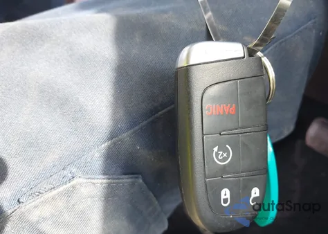 2012 Dodge Journey Sxt z USA, uszkodzony, nr VIN 3C4PDCBG1CT256637